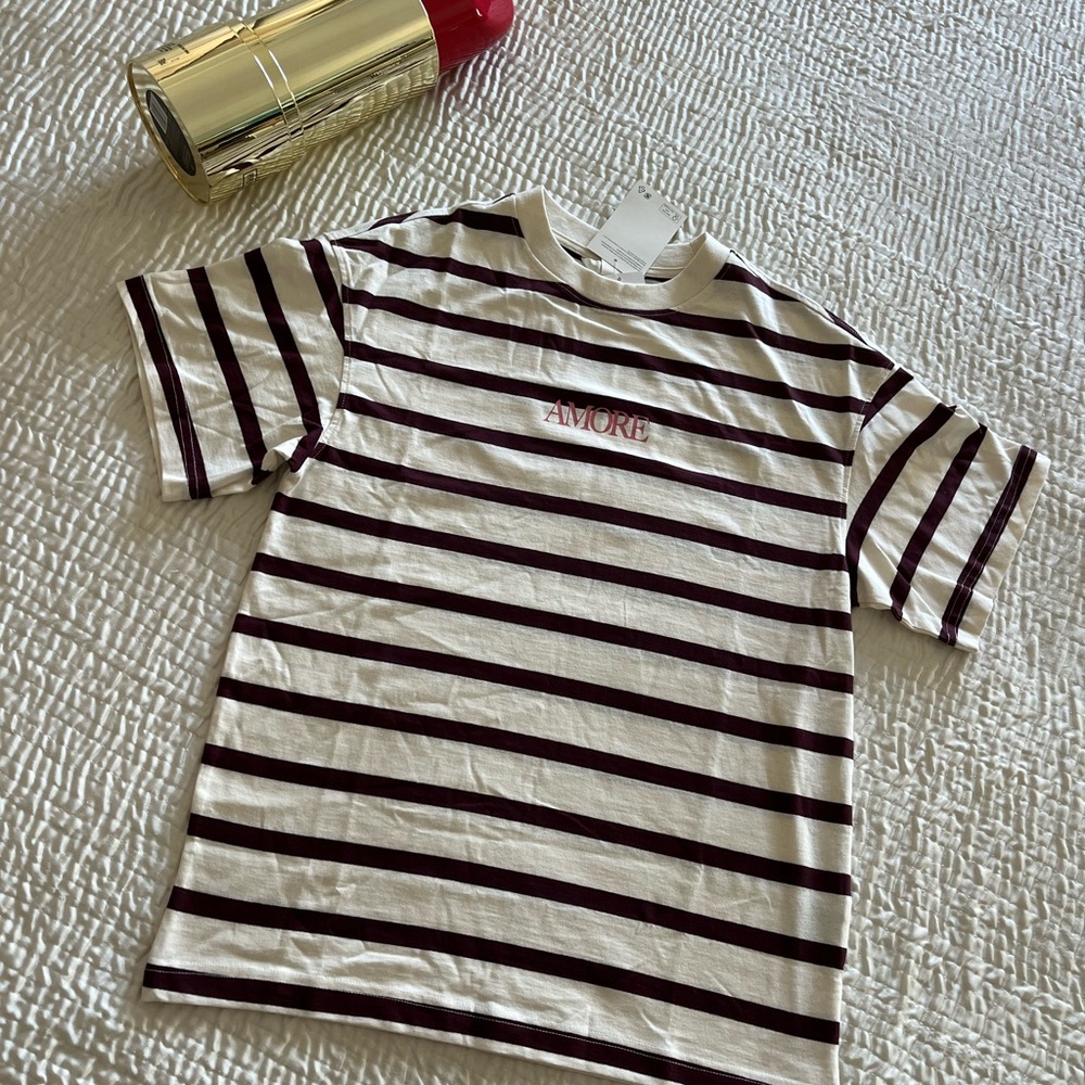 AMORE Striped Tee - Picture 7 of 11